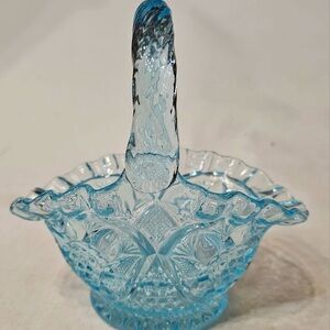 Fenton Blue Art Glass Basket with Ruffled Edge and Twisted Handle – Vintage Pres
